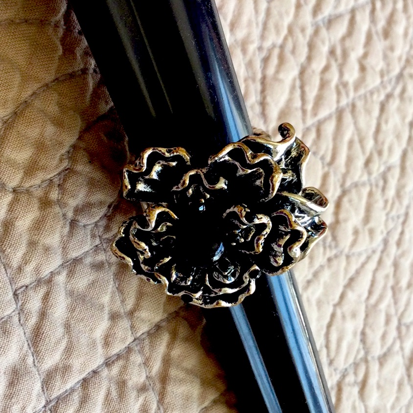 Stretch Flower Ring